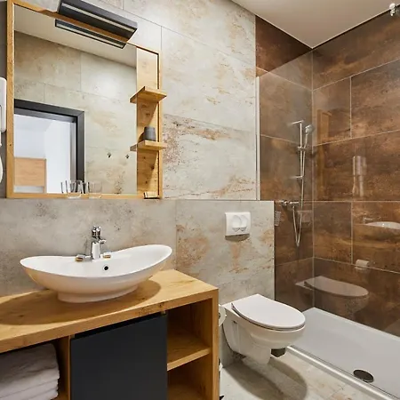 Ob Krki * Kostanjevica na Krki