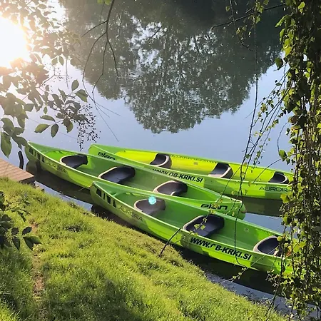 Ob Krki Apartamento Kostanjevica na Krki