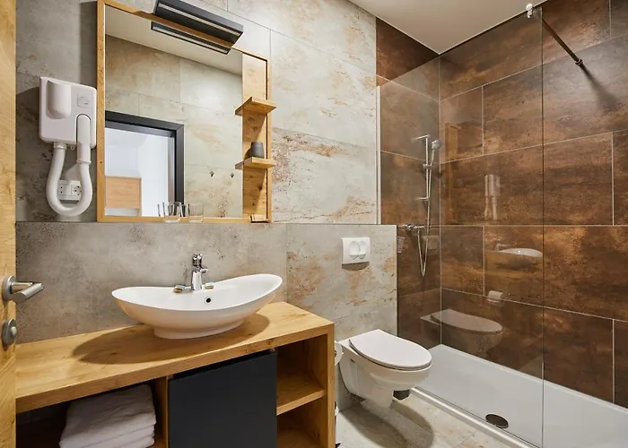 Ob Krki * Kostanjevica na Krki