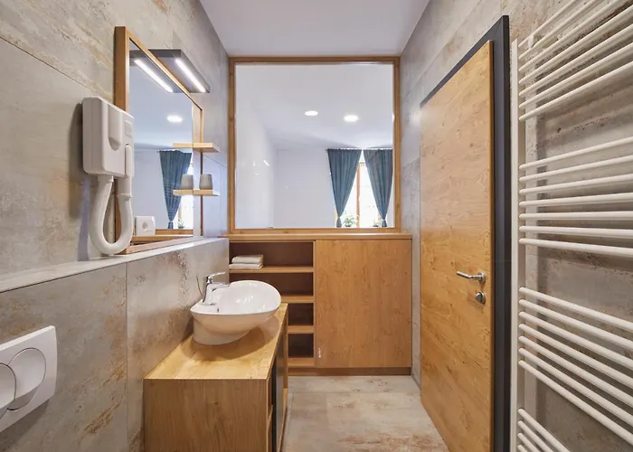 Ob Krki Kostanjevica na Krki